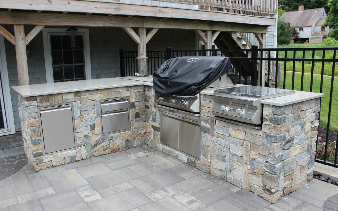 Outdoor Kitchens